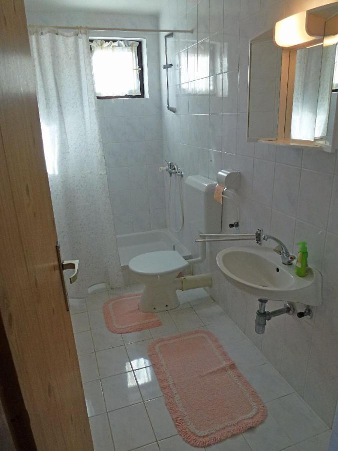 Apartment Milica Njivice Kültér fotó